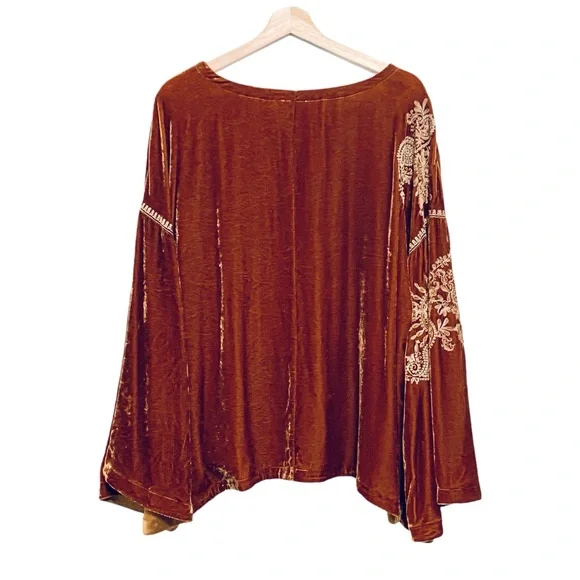 Sundance Rust Velvet Tunic with Cream Embroidery - Picture 3 of 13